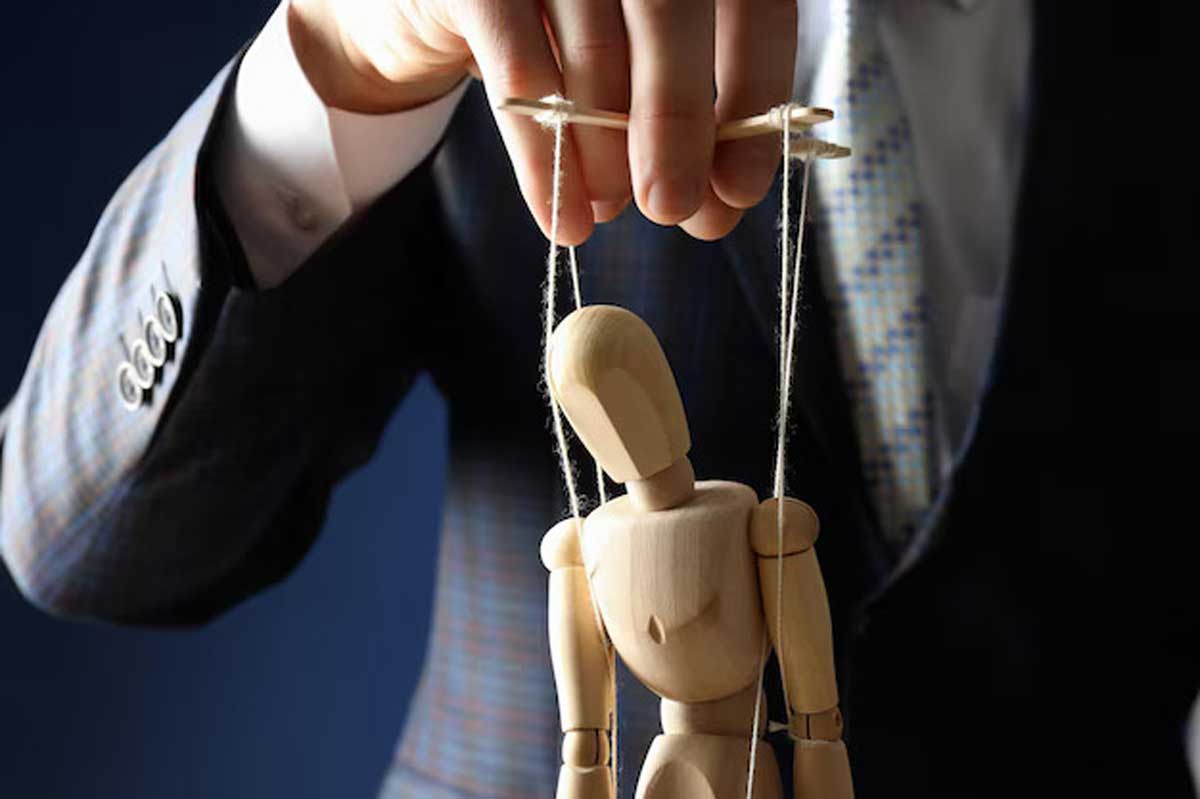 التحرر من سطوة الآخرين